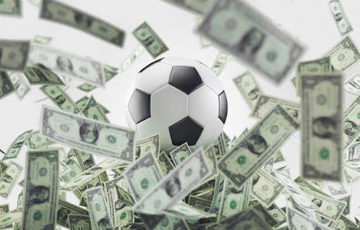 Hot bonuses and high cashback for football players at 89 BET