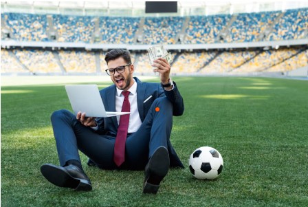 The Mindset Behind Football Predictions: How to Stay Calm in High-Stakes Games