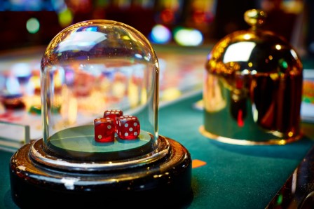 A perfect blend of simplicity, excitement and strategy plays, Sunwin Sic Bo is the ideal game for players who are looking for a straightforward yet thrilling and strategic bet.