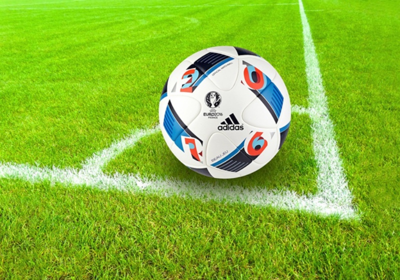 The Psychology of Football Predictions: Navigating Emotional Biases for Accurate Results